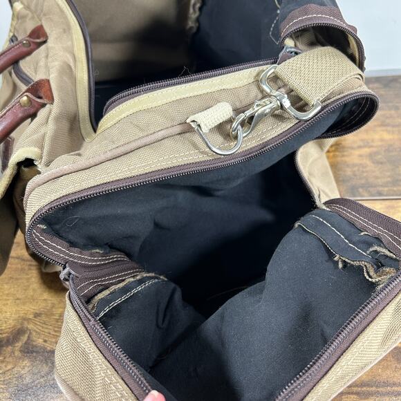 VTG Tan Canvas Leather Battenkill Travel Bag Diamond Bluff Hunting USA 22” - Picture 10 of 16